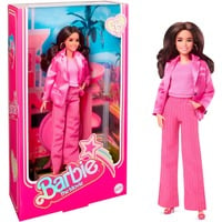 Mattel Barbie Signature The Movie - America Ferrera als Gloria Puppe zum Film im dreiteiligen Hosenanzug in Pink, Spielfigur 